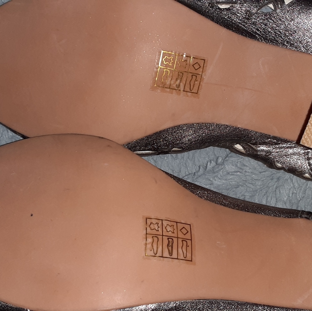 Sandals - Picture 6 of 8